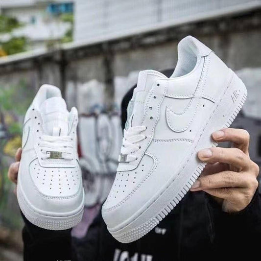 Comfortable Men’s White Casual Shoes – Stylish Sneakers for Daily Use
